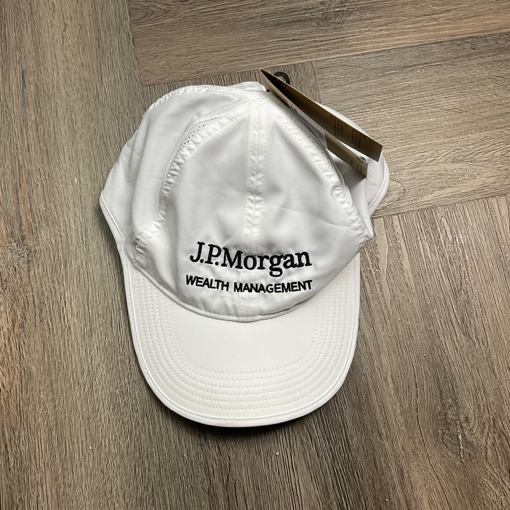 NWT Nike JP Morgan Wealth Management Tennis Hat Unisex White Black Dri-Fit Rare